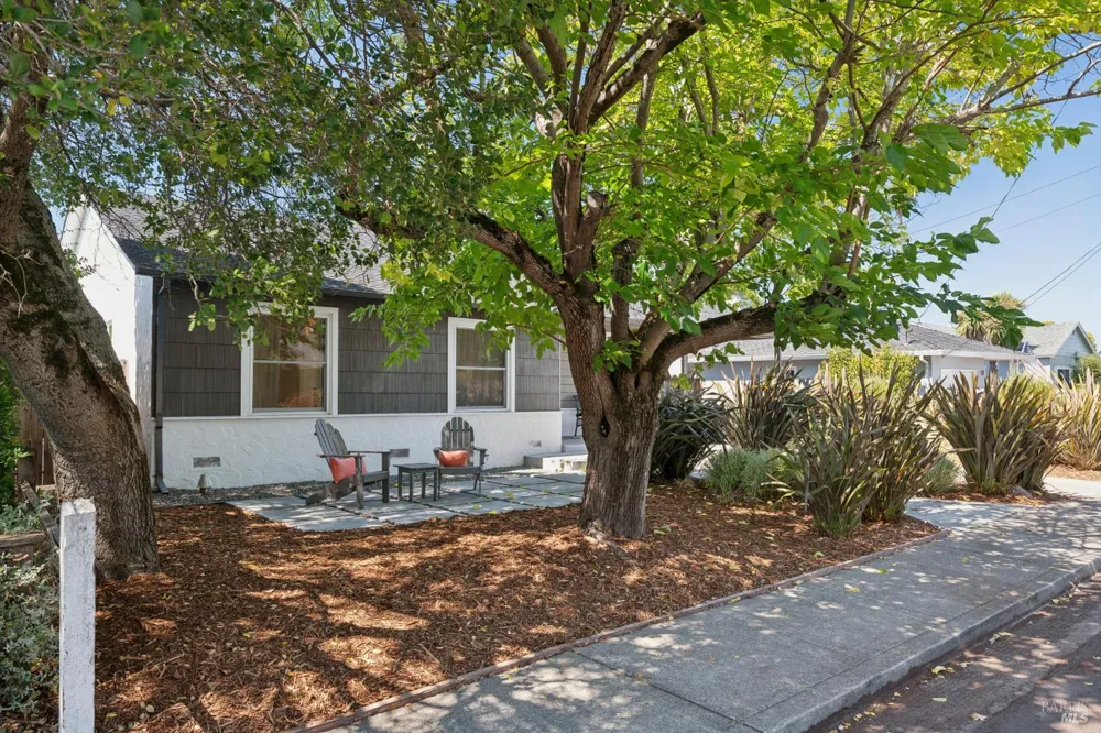 12 Echo Avenue Corte Madera, CA 94925