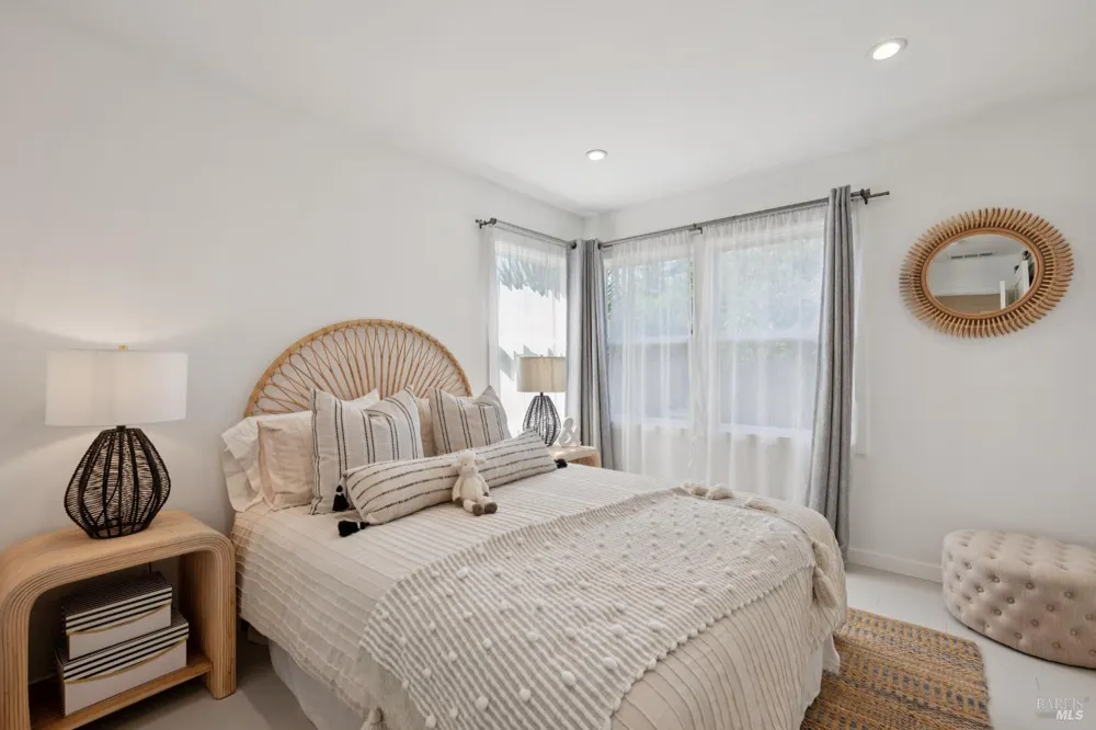 12 Echo Avenue Corte Madera, CA 94925