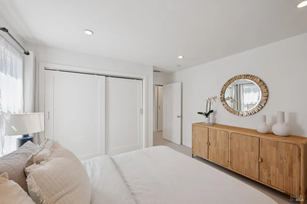 12 Echo Avenue Corte Madera, CA 94925