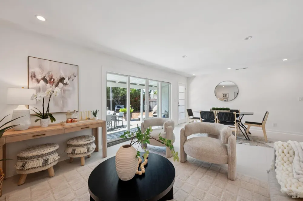 12 Echo Avenue Corte Madera, CA 94925