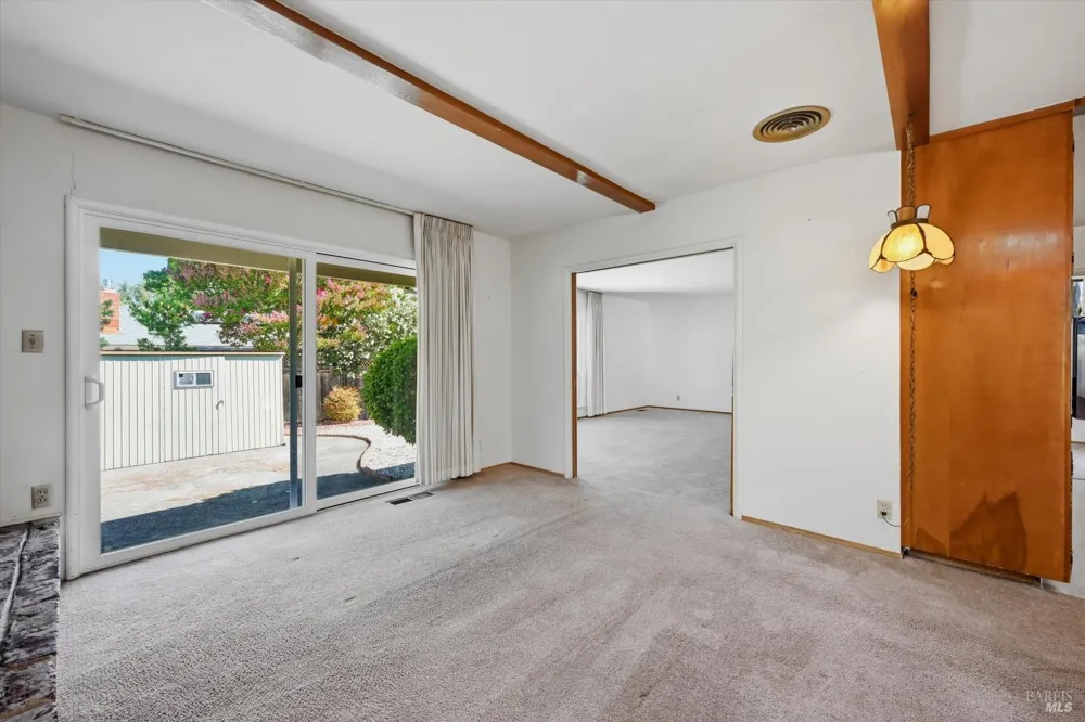442 Via Del Plano Novato, CA 94949