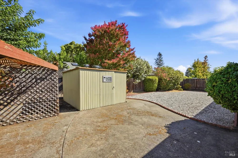 442 Via Del Plano Novato, CA 94949
