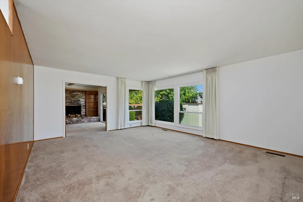 442 Via Del Plano Novato, CA 94949