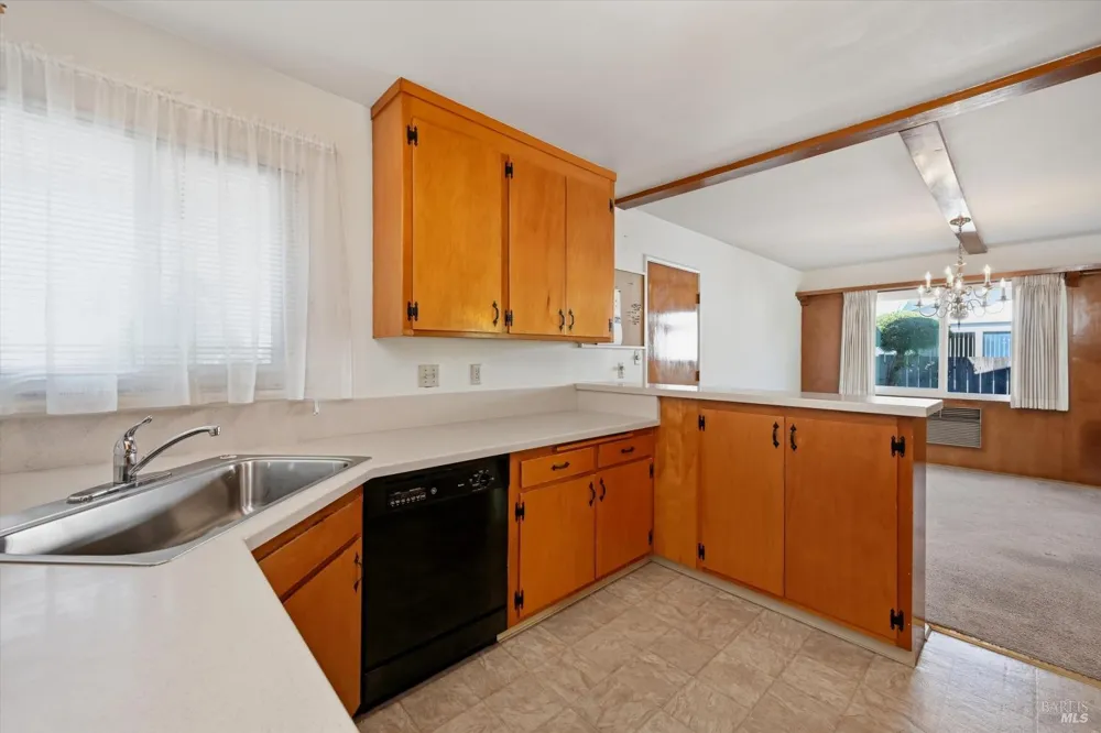 442 Via Del Plano Novato, CA 94949