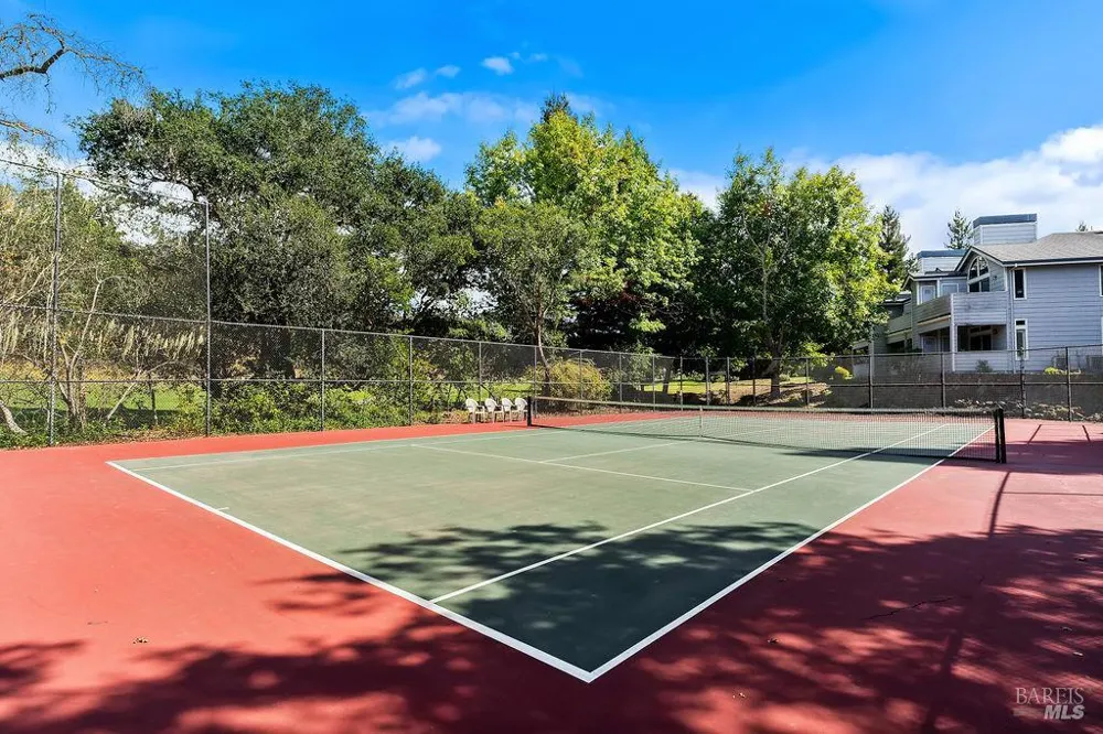2123 Stonefield Lane Santa Rosa, CA 95403