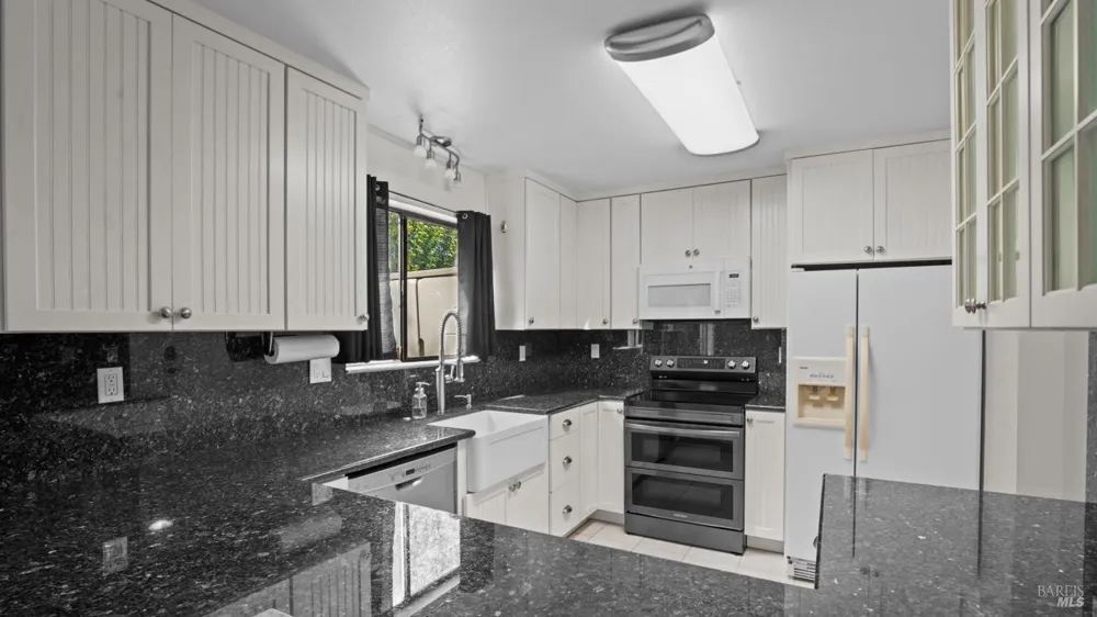 116 Posada Del Sol Novato, CA 94949