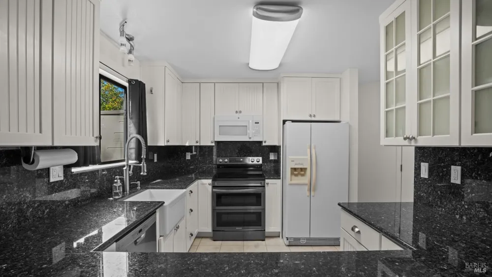 116 Posada Del Sol Novato, CA 94949