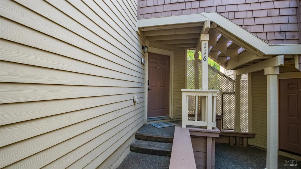 116 Posada Del Sol Novato, CA 94949