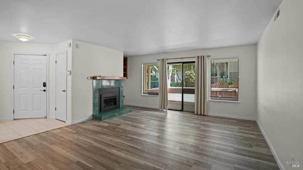 116 Posada Del Sol Novato, CA 94949