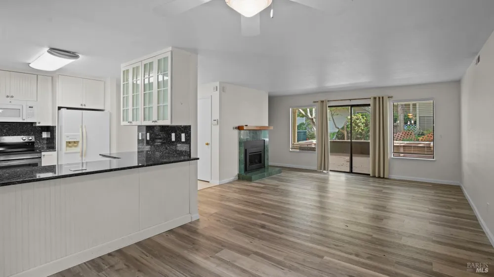 116 Posada Del Sol Novato, CA 94949