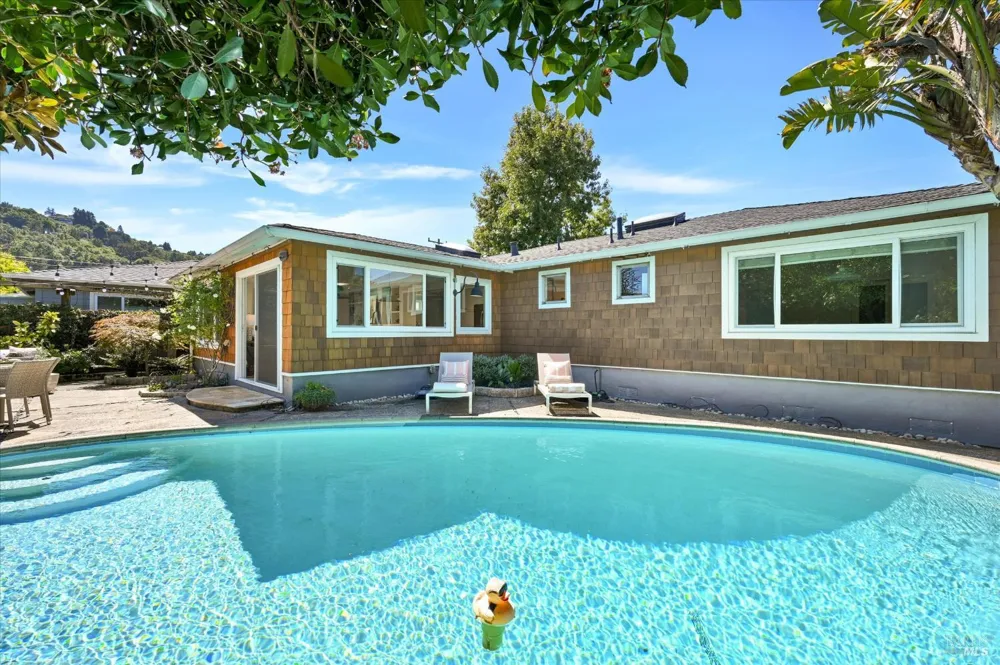 13 Seminole Avenue Corte Madera, CA 94925