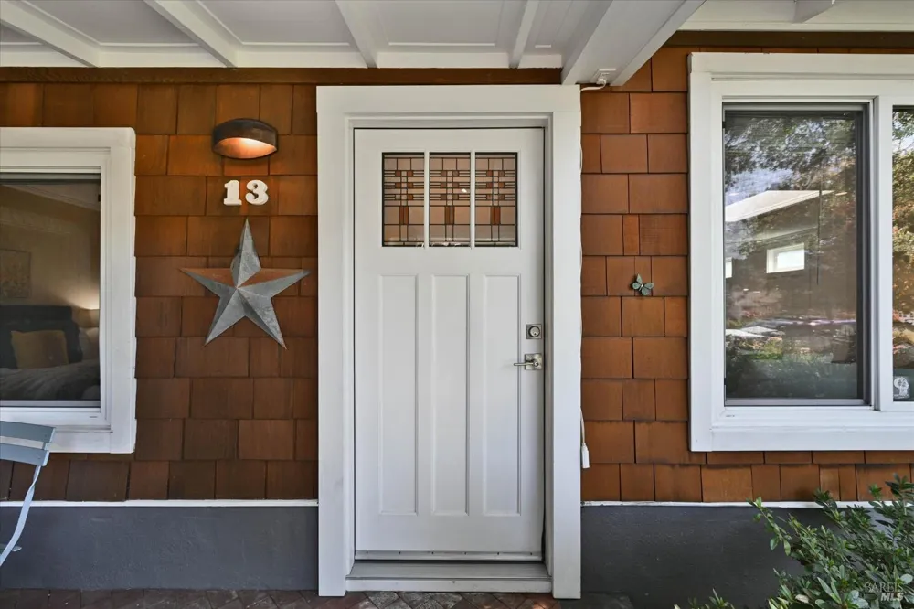 13 Seminole Avenue Corte Madera, CA 94925
