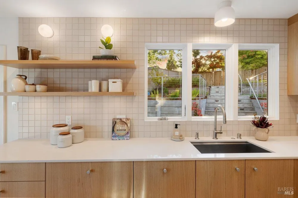 125 Miramar Avenue San Rafael, CA 94901