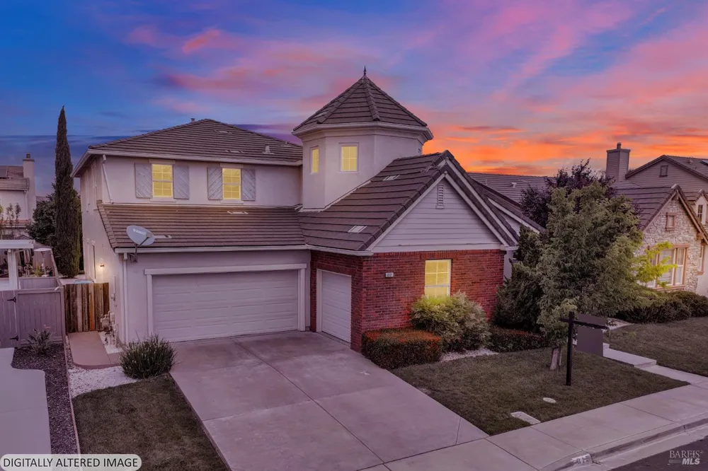 812 Purple Sage Drive Vacaville, CA 95687