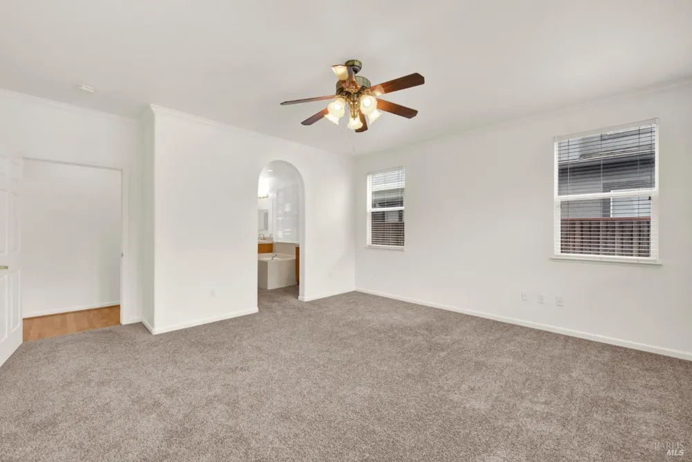 812 Purple Sage Drive Vacaville, CA 95687