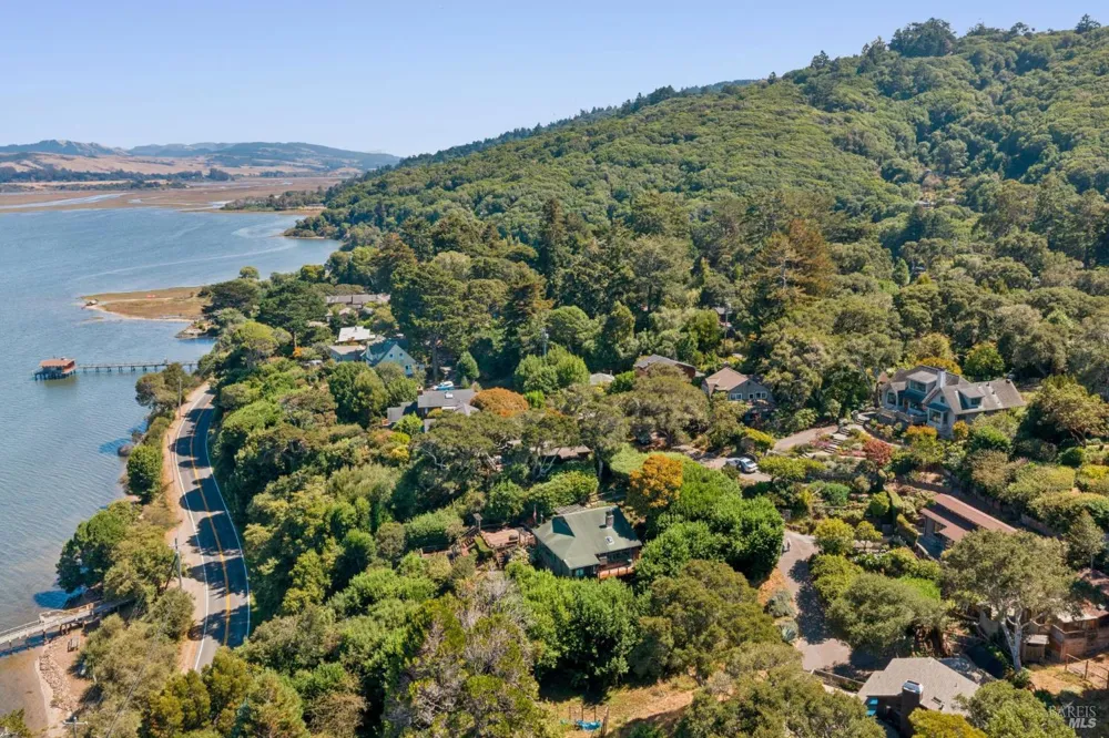 191 Edgemont Way Inverness, CA 94937