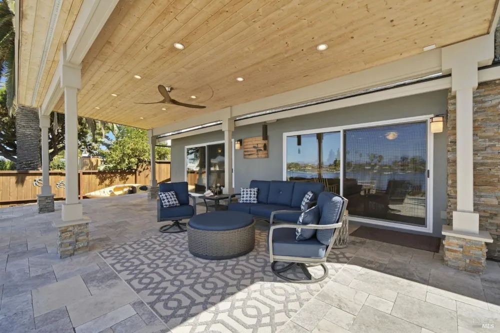 129 Caribe Isle Novato, CA 94949