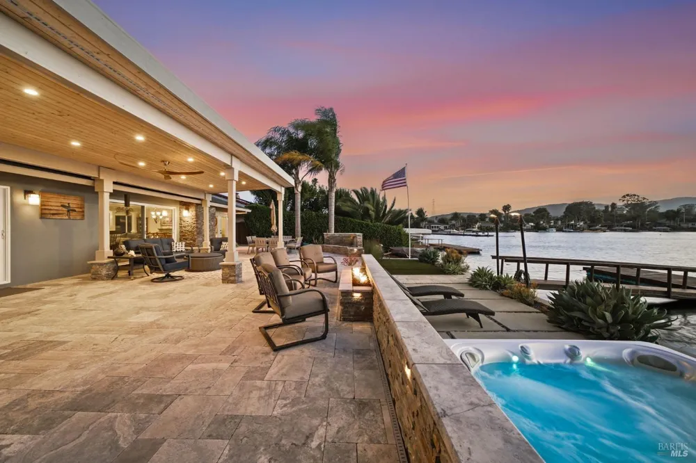 129 Caribe Isle Novato, CA 94949