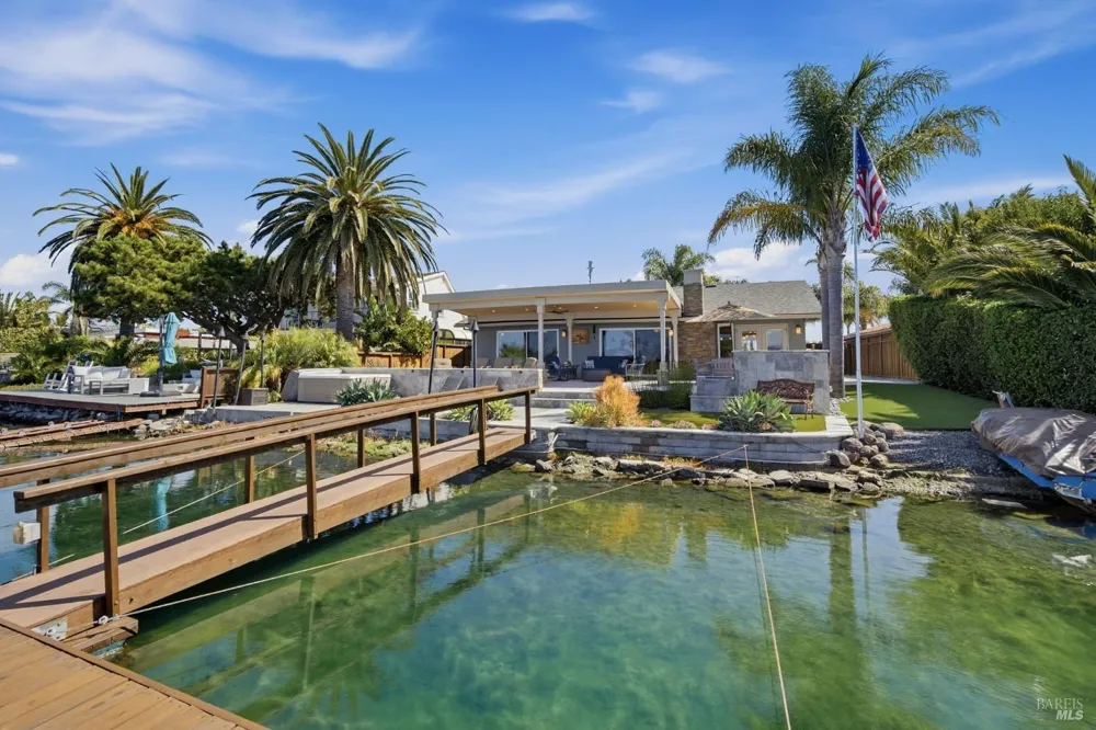 129 Caribe Isle Novato, CA 94949