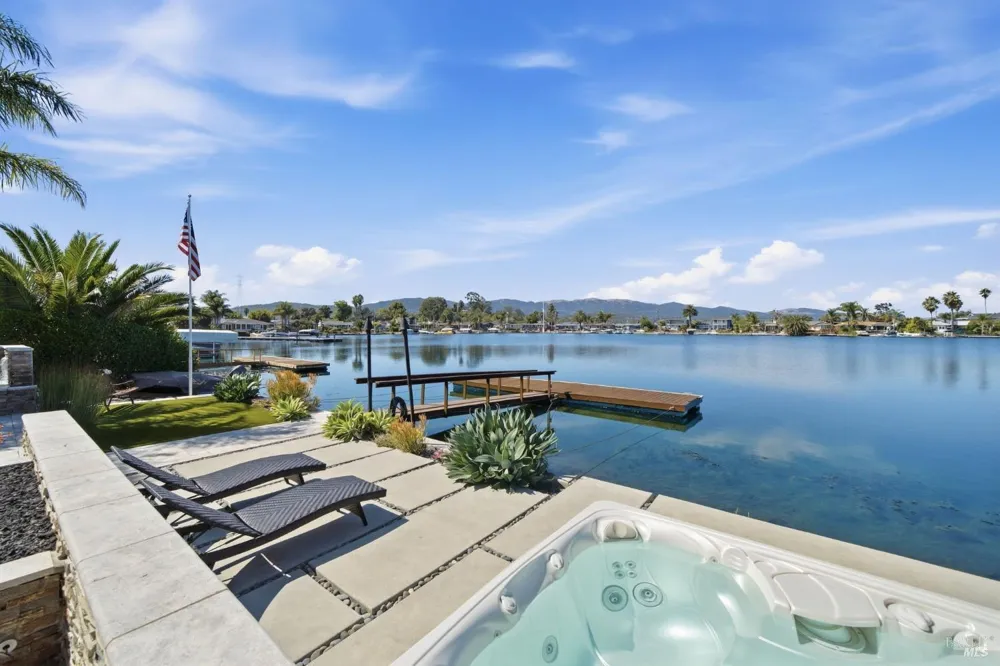 129 Caribe Isle Novato, CA 94949