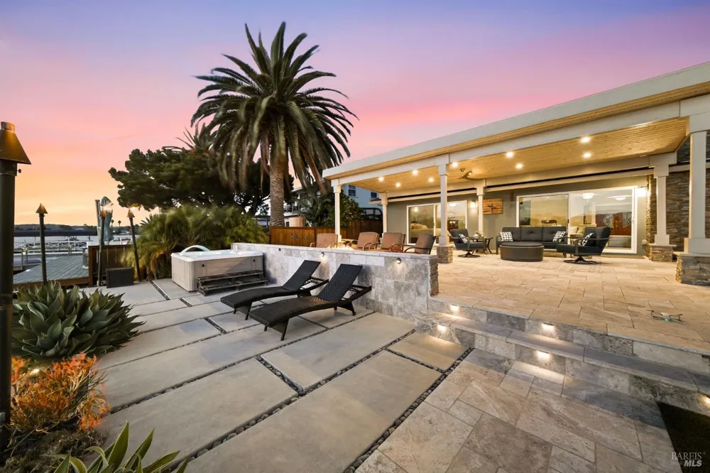 129 Caribe Isle Novato, CA 94949