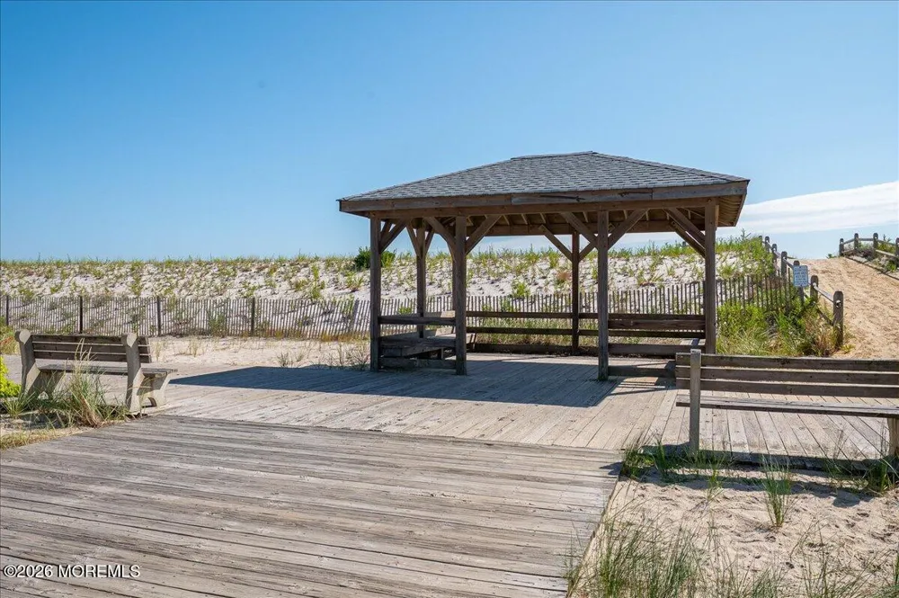 2107 Grand Central Avenue #1A Lavallette, NJ 08735
