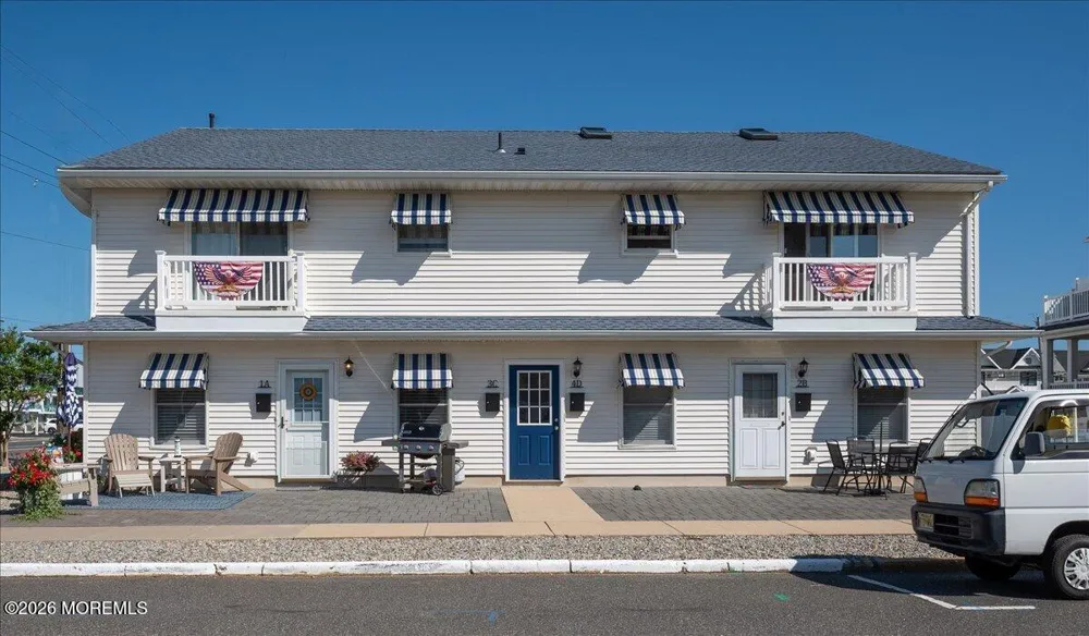 2107 Grand Central Avenue #1A Lavallette, NJ 08735
