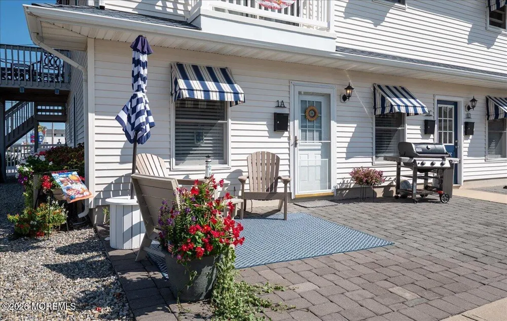2107 Grand Central Avenue #1A Lavallette, NJ 08735