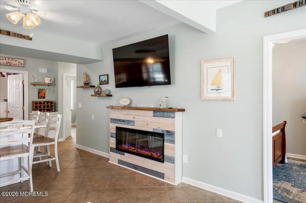 2107 Grand Central Avenue #1A Lavallette, NJ 08735