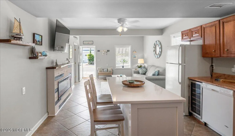 2107 Grand Central Avenue #1A Lavallette, NJ 08735