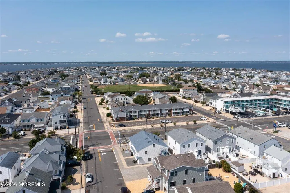 2107 Grand Central Avenue #1A Lavallette, NJ 08735