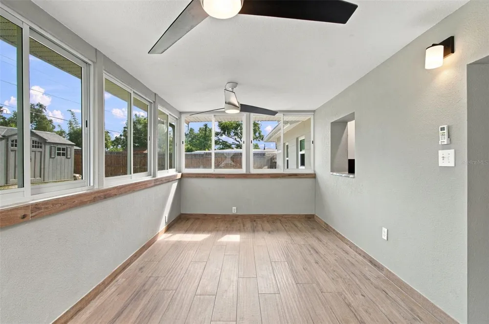 2315 AMHERST AVENUE Bradenton, FL 34207