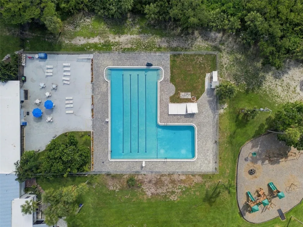 2315 AMHERST AVENUE Bradenton, FL 34207