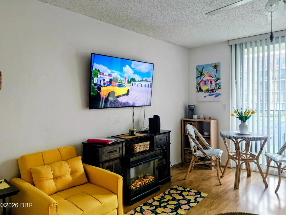 1441 Atlantic Avenue #213 Daytona Beach, FL 32118