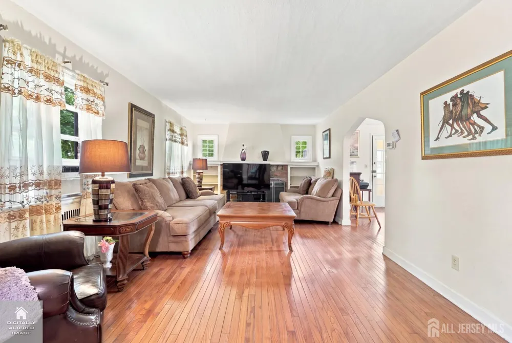 928 Beechwood Court Plainfield, NJ 07060