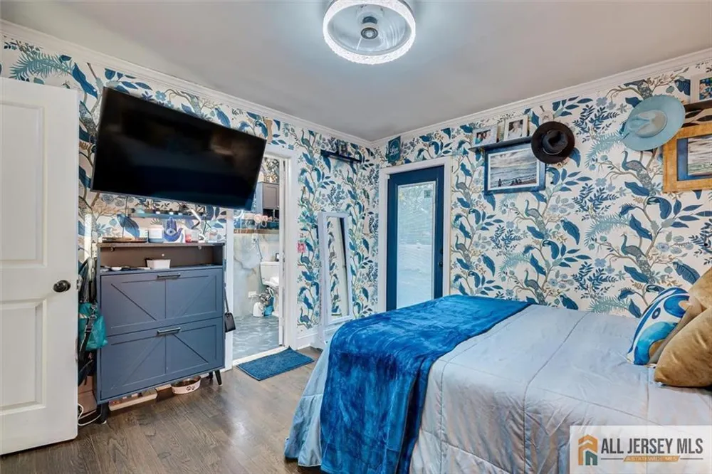 228 Norris Avenue Metuchen, NJ 08840