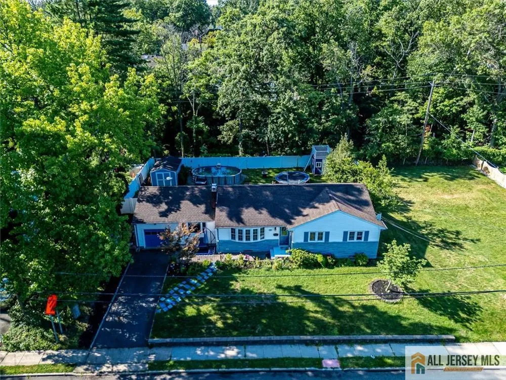 228 Norris Avenue Metuchen, NJ 08840