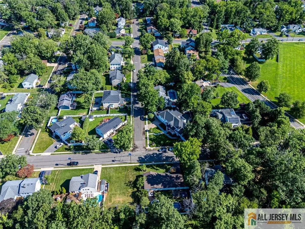 228 Norris Avenue Metuchen, NJ 08840