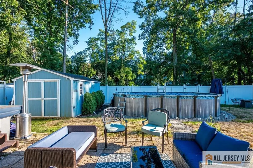228 Norris Avenue Metuchen, NJ 08840