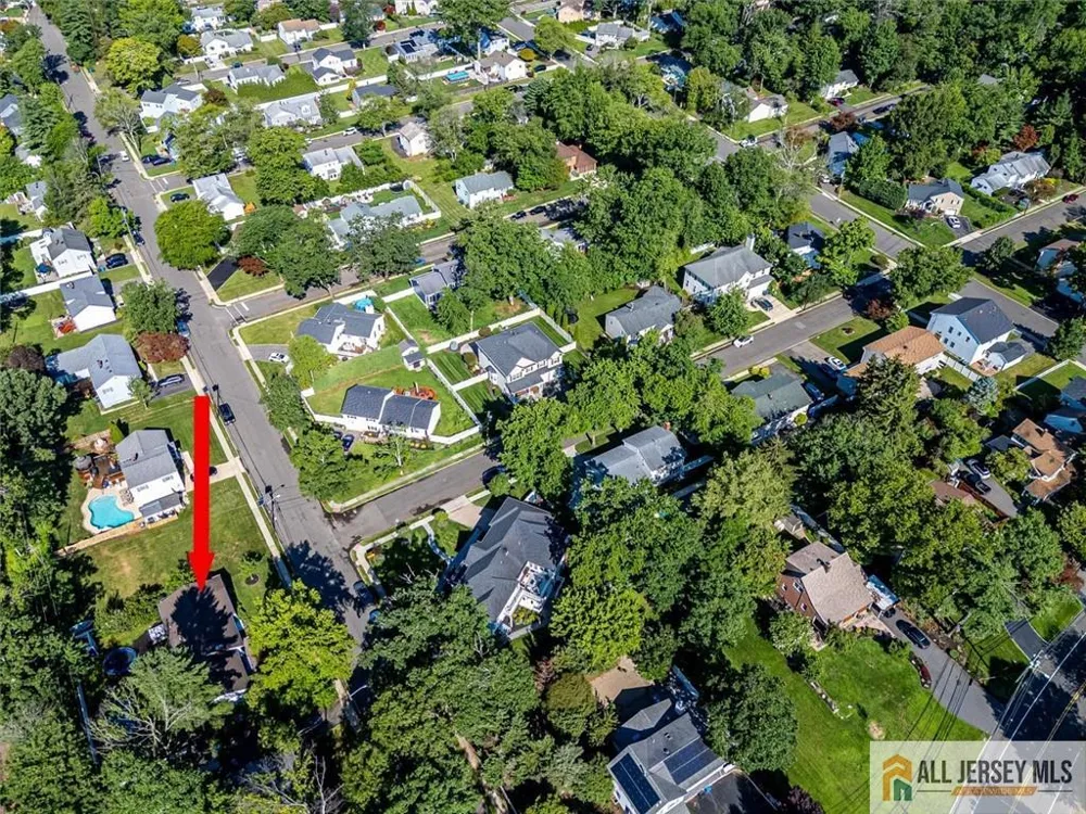 228 Norris Avenue Metuchen, NJ 08840