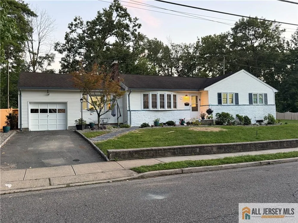 228 Norris Avenue Metuchen, NJ 08840