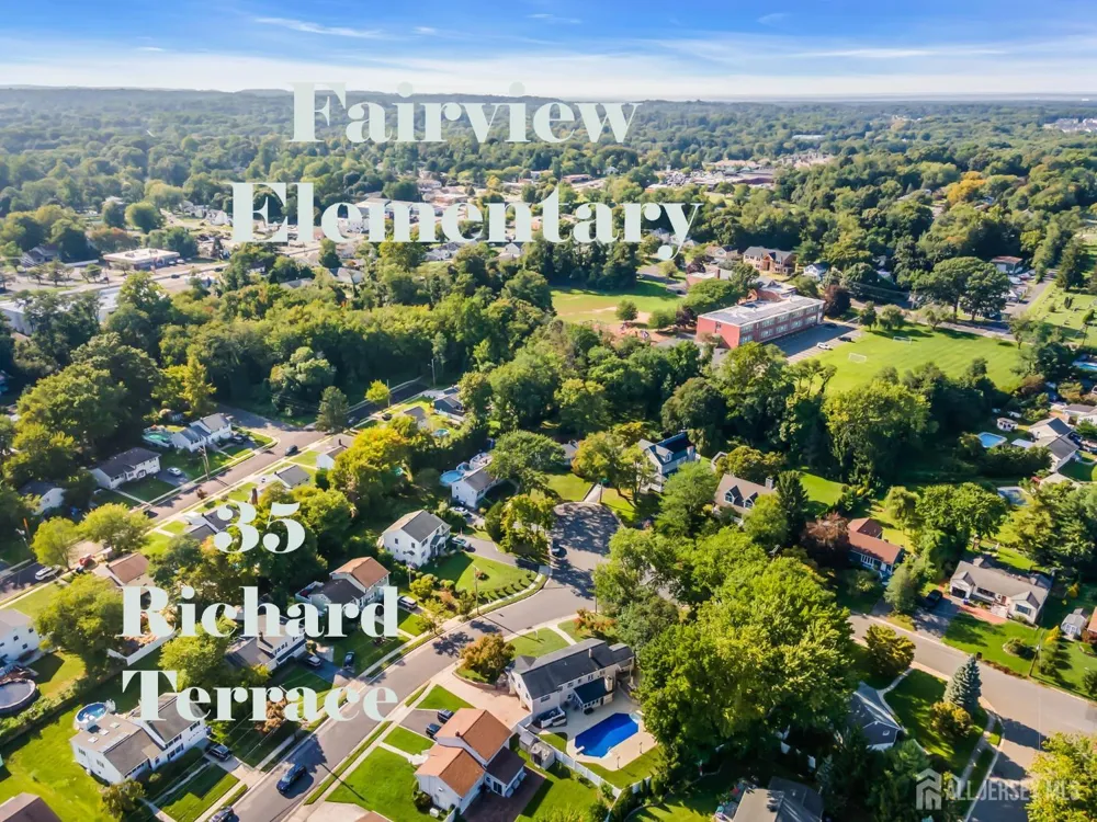 35 Richard Terrace Middletown, NJ 07748