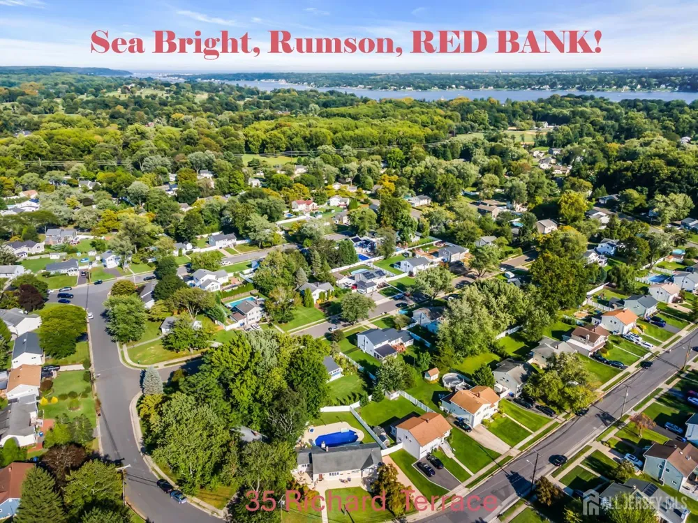 35 Richard Terrace Middletown, NJ 07748