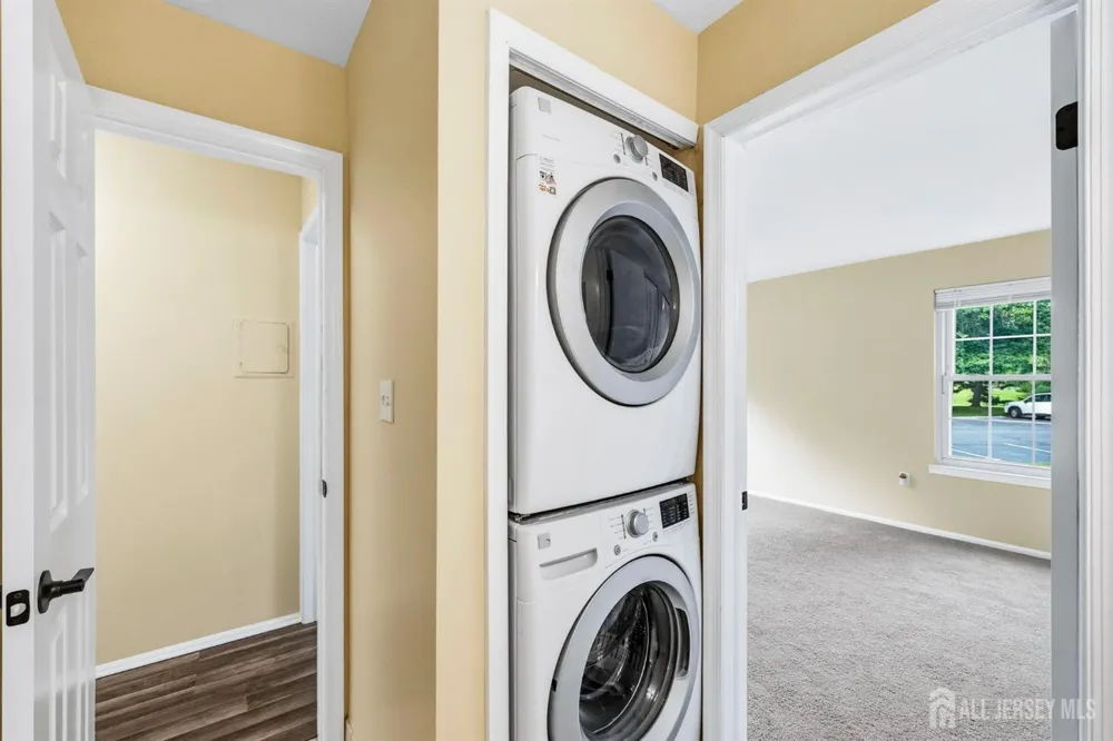 102 Morgan Place East Brunswick, NJ 08816
