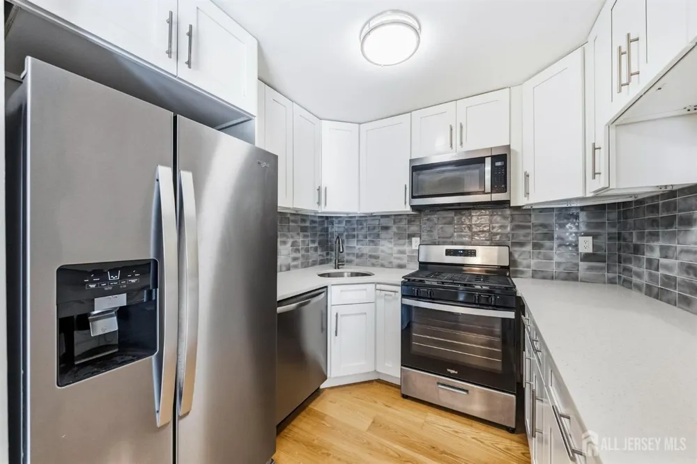 102 Morgan Place East Brunswick, NJ 08816