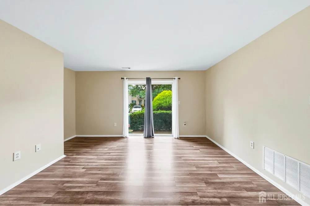 102 Morgan Place East Brunswick, NJ 08816