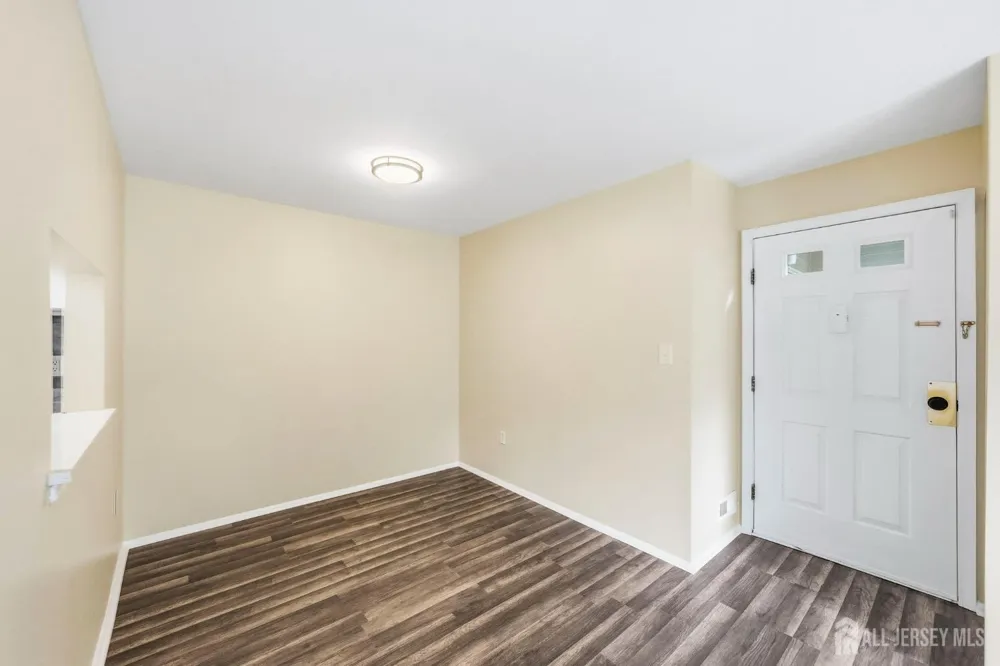 102 Morgan Place East Brunswick, NJ 08816