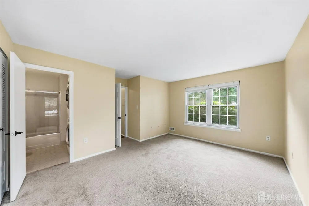 102 Morgan Place East Brunswick, NJ 08816