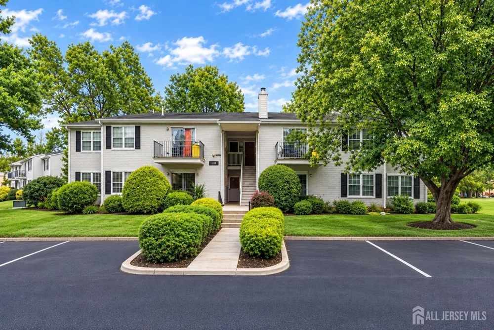 102 Morgan Place East Brunswick, NJ 08816