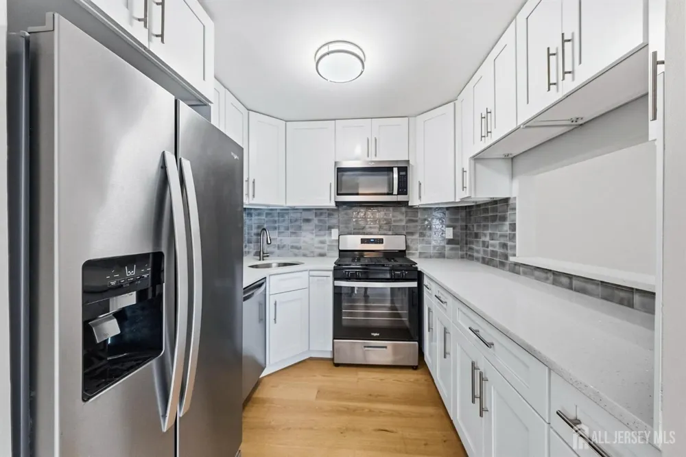 102 Morgan Place East Brunswick, NJ 08816